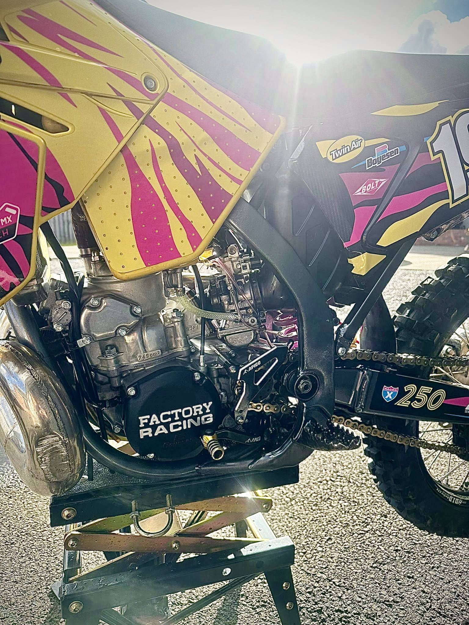 Suzuki RM250 - Image 5