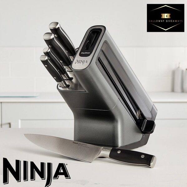 Ninja Foodi StaySharp Knife Block with Integrated Sharpener 5-Piece Set